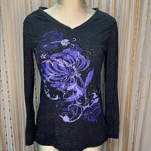 Earth Yoga Black and Purple Artistic Long Sleeve Top